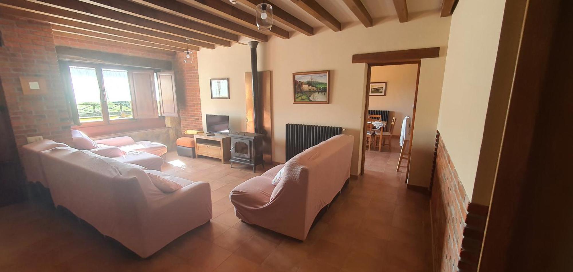 Fuente De Gueelo Guest House San Bartolome de Meruelo Ngoại thất bức ảnh