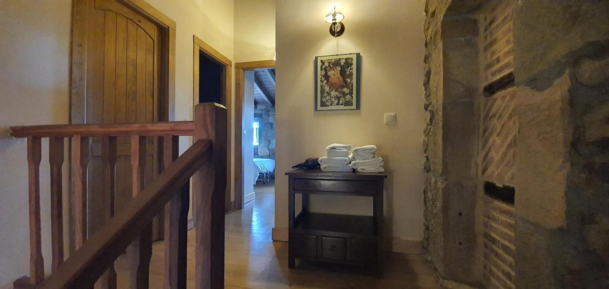 Fuente De Gueelo Guest House San Bartolome de Meruelo Ngoại thất bức ảnh