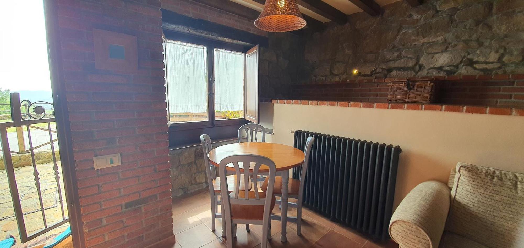 Fuente De Gueelo Guest House San Bartolome de Meruelo Ngoại thất bức ảnh