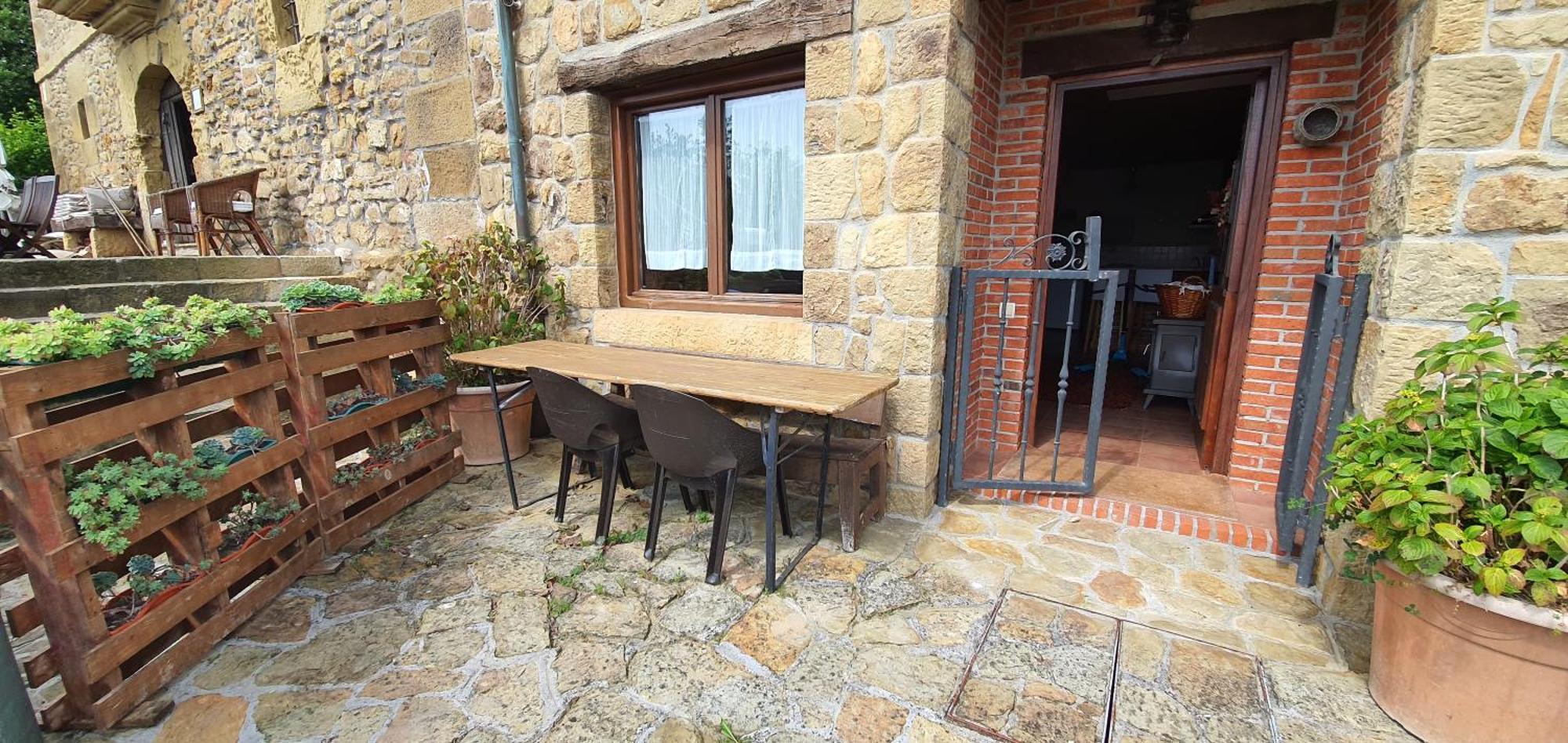 Fuente De Gueelo Guest House San Bartolome de Meruelo Ngoại thất bức ảnh