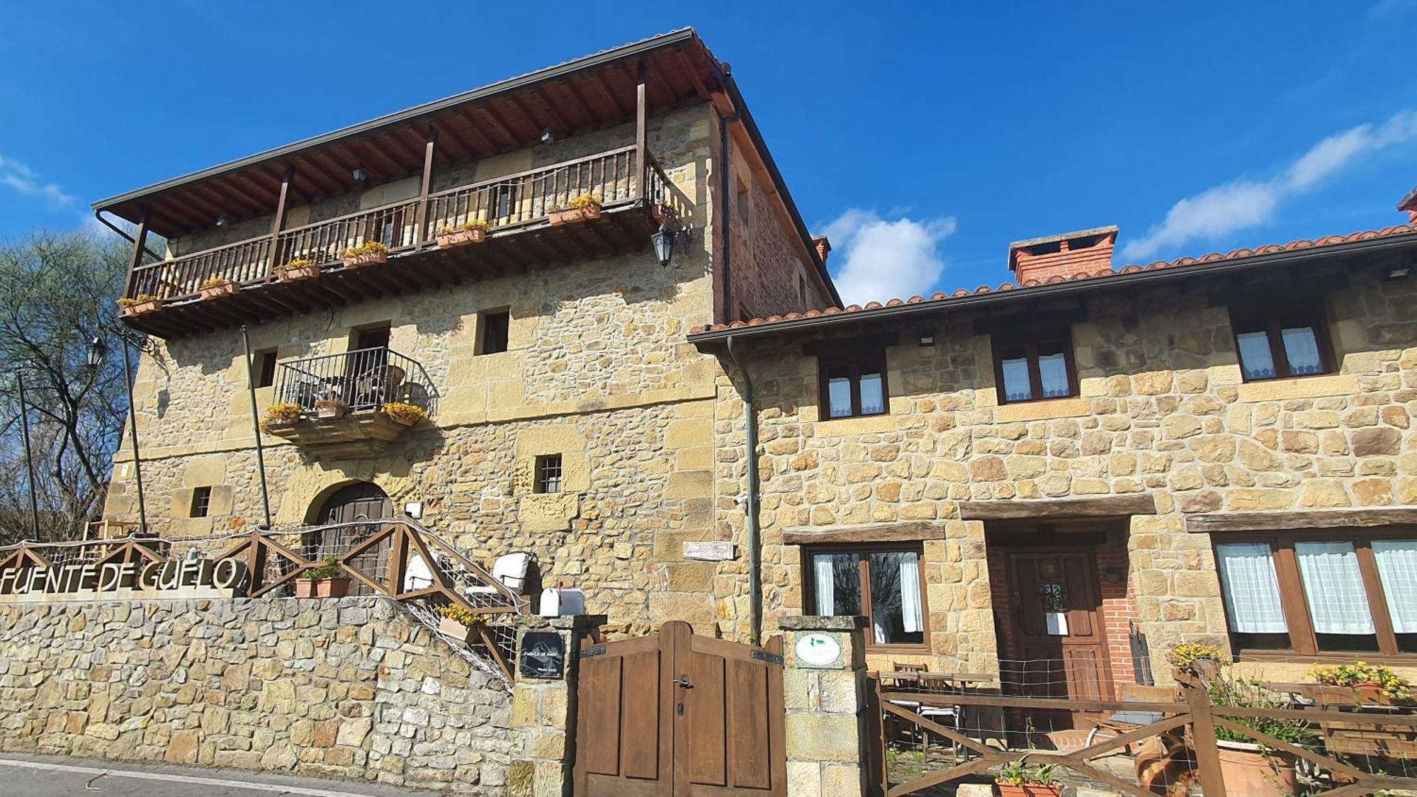 Fuente De Gueelo Guest House San Bartolome de Meruelo Ngoại thất bức ảnh